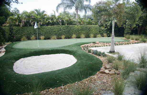 Putting Greens of Synthetic Turf - Parkland, FL