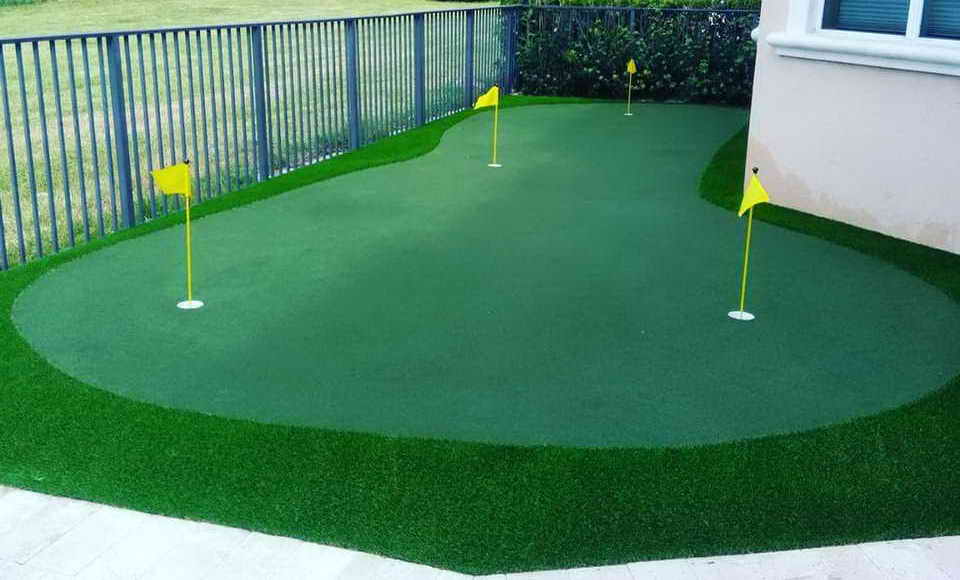 Putting Green Installers in South Florida